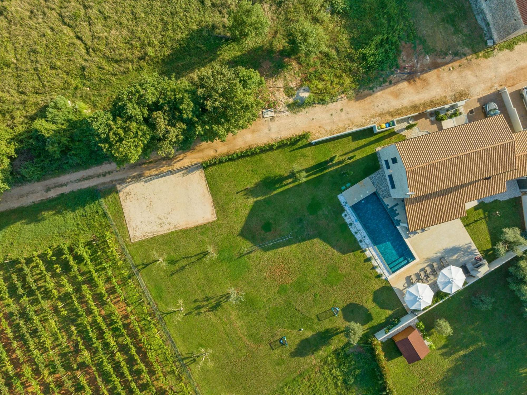 Villa Stellar Brtonigla Buitenkant foto